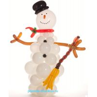 Фигура из шаров "Снеговик с метлой" 1,8 метра